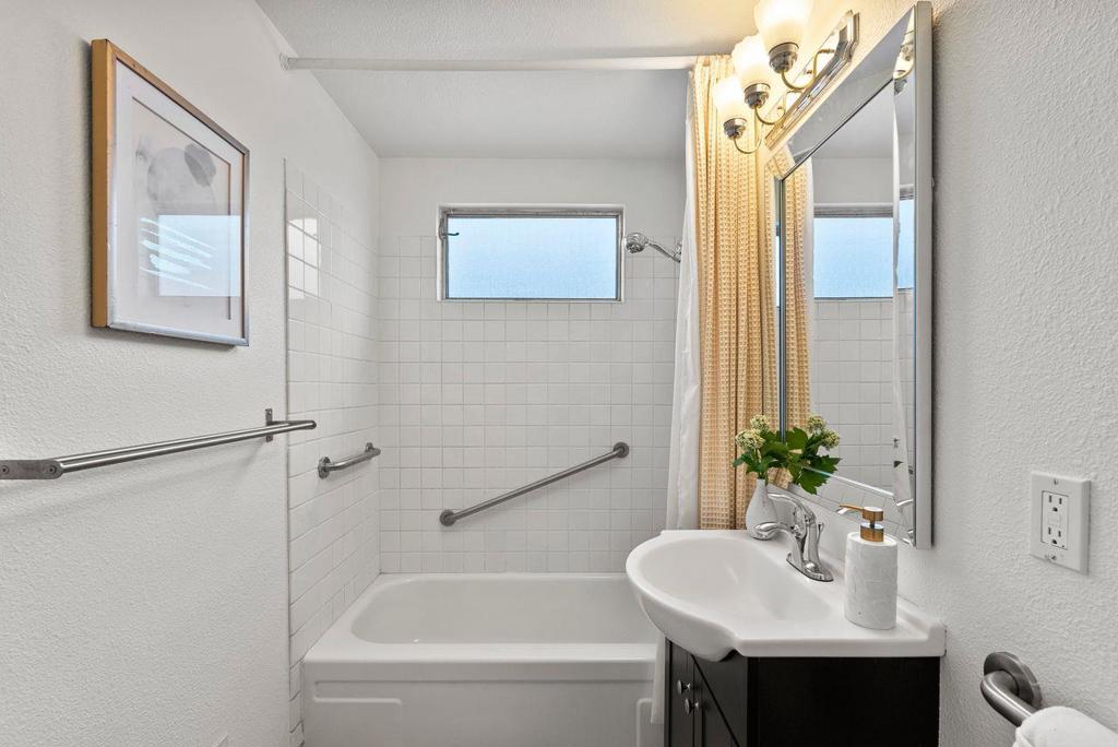 2597 Malaga Drive Property Photo 13