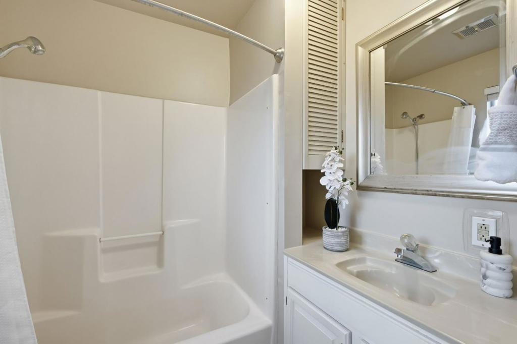 2597 Malaga Drive Property Photo 26
