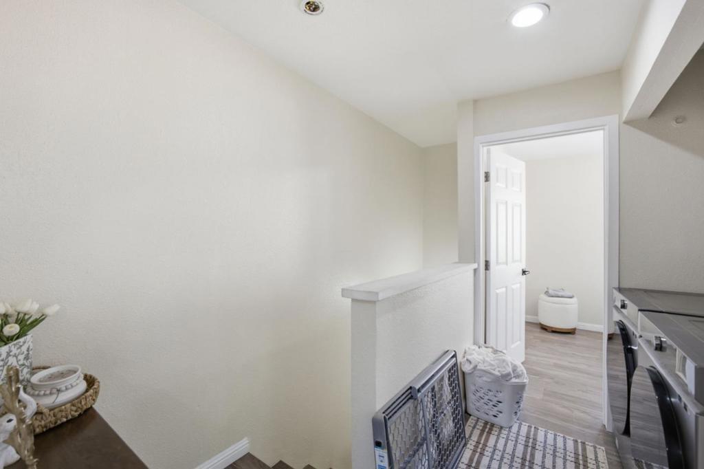 100 W Rossi Street 2 Property Photo 16