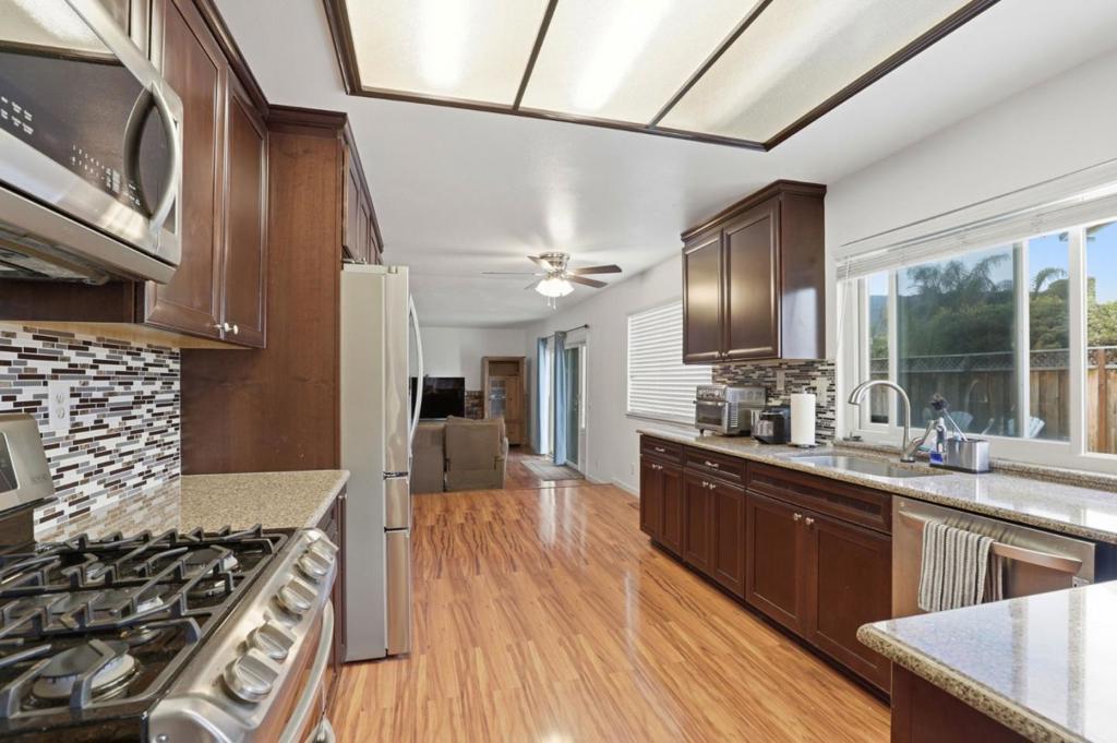 7185 Orchard Drive Property Photo 10