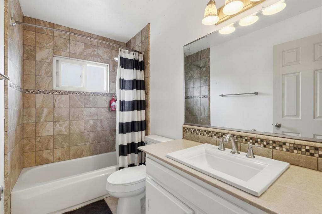 7185 Orchard Drive Property Photo 19
