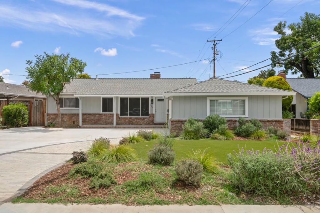 620 Ardis Avenue Property Photo 1