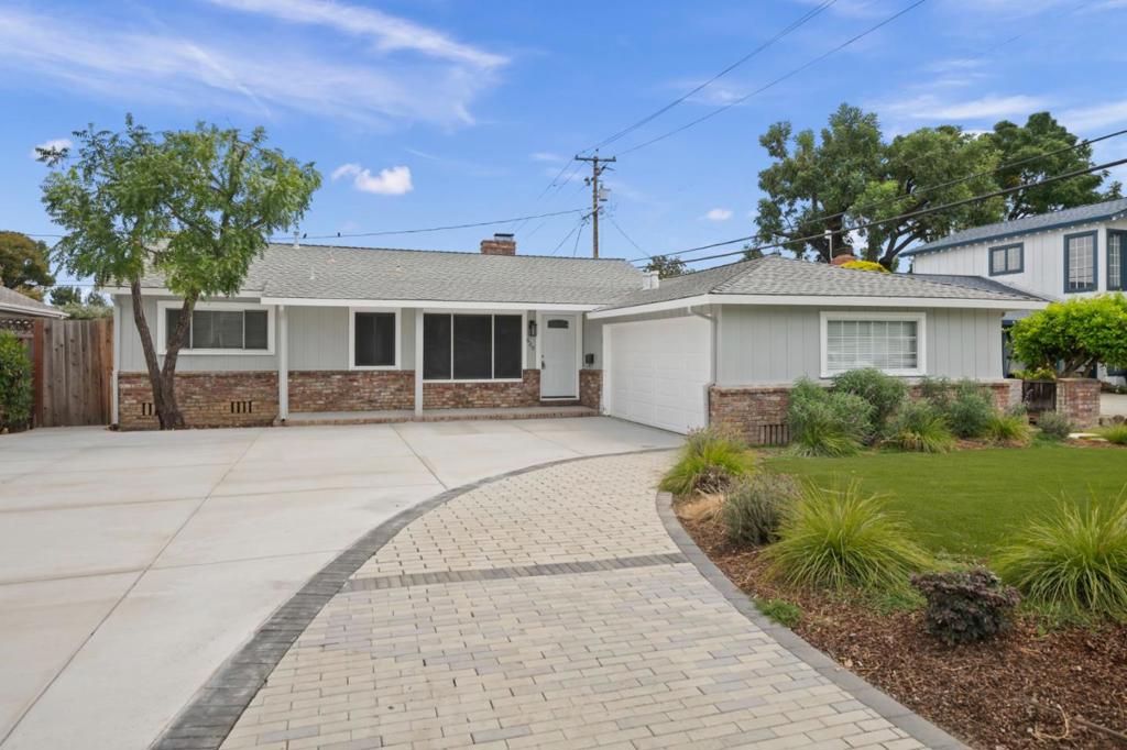 620 Ardis Avenue Property Photo 2