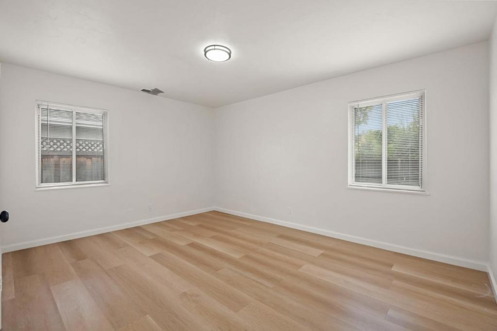 620 Ardis Avenue Property Photo 9