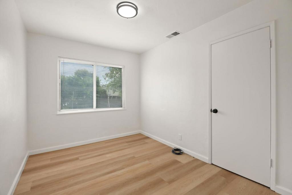 620 Ardis Avenue Property Photo 11