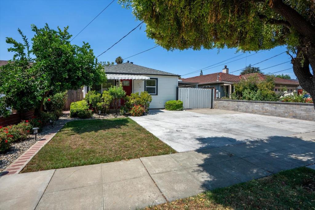 473 N 20th Street Property Photo 1