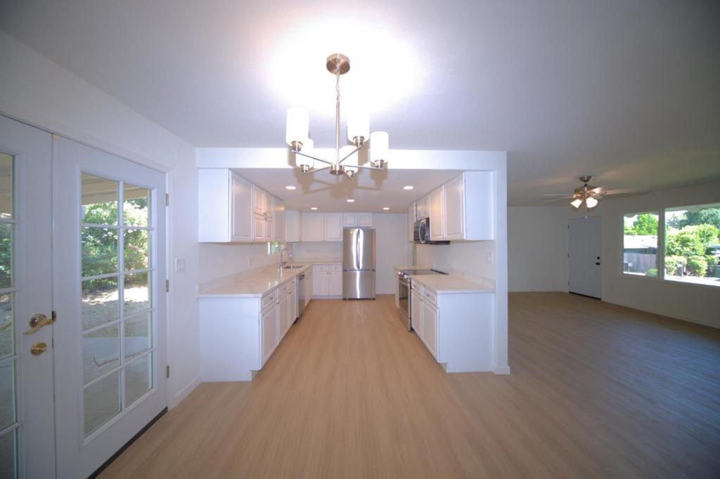608 20th Street Property Photo 4