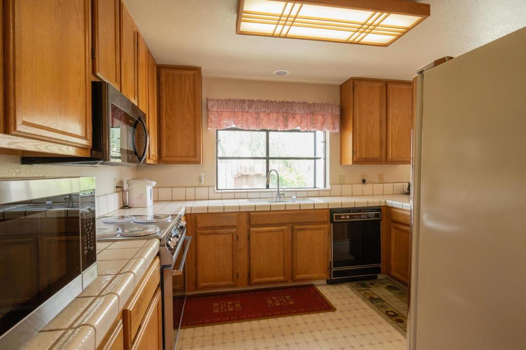 1219 Willow Court Property Photo 14
