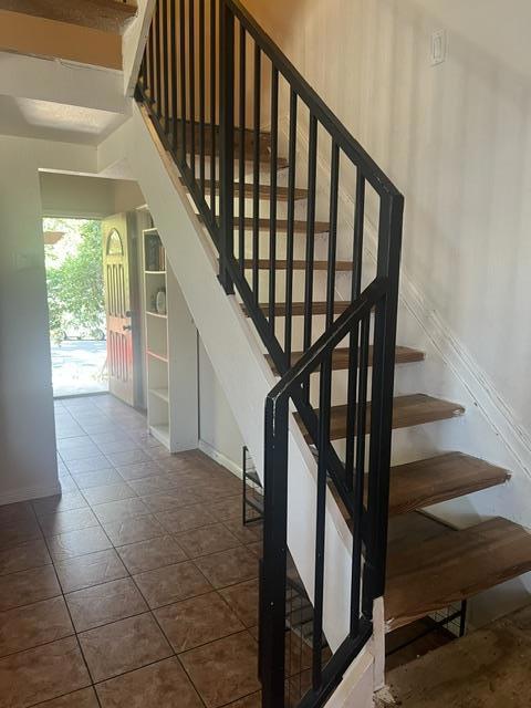 639 Jackson Street Property Photo 4