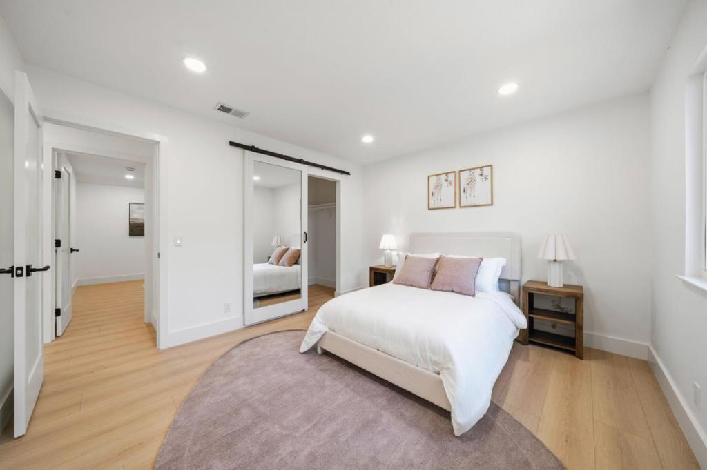 386 Curie Drive Property Photo 30