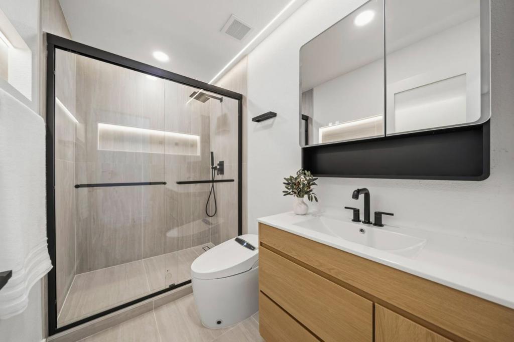 386 Curie Drive Property Photo 34