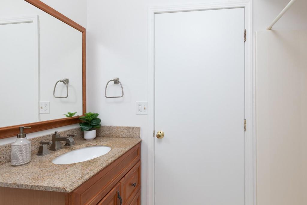 709 Lobos Avenue Property Photo 18