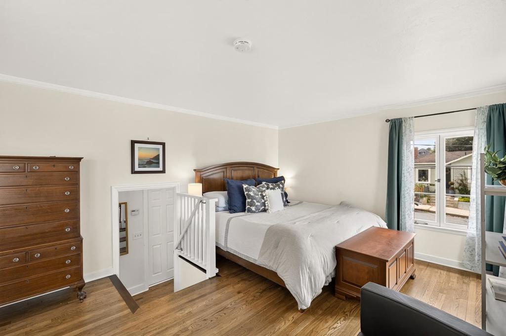 315 Cypress Avenue Property Photo 14