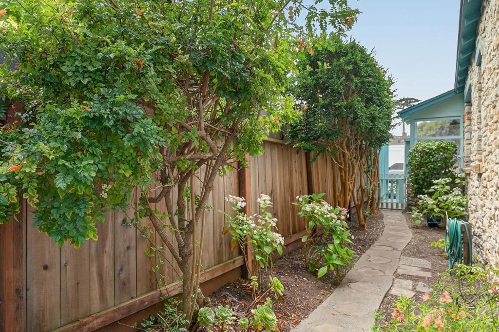 315 Cypress Avenue Property Photo 25