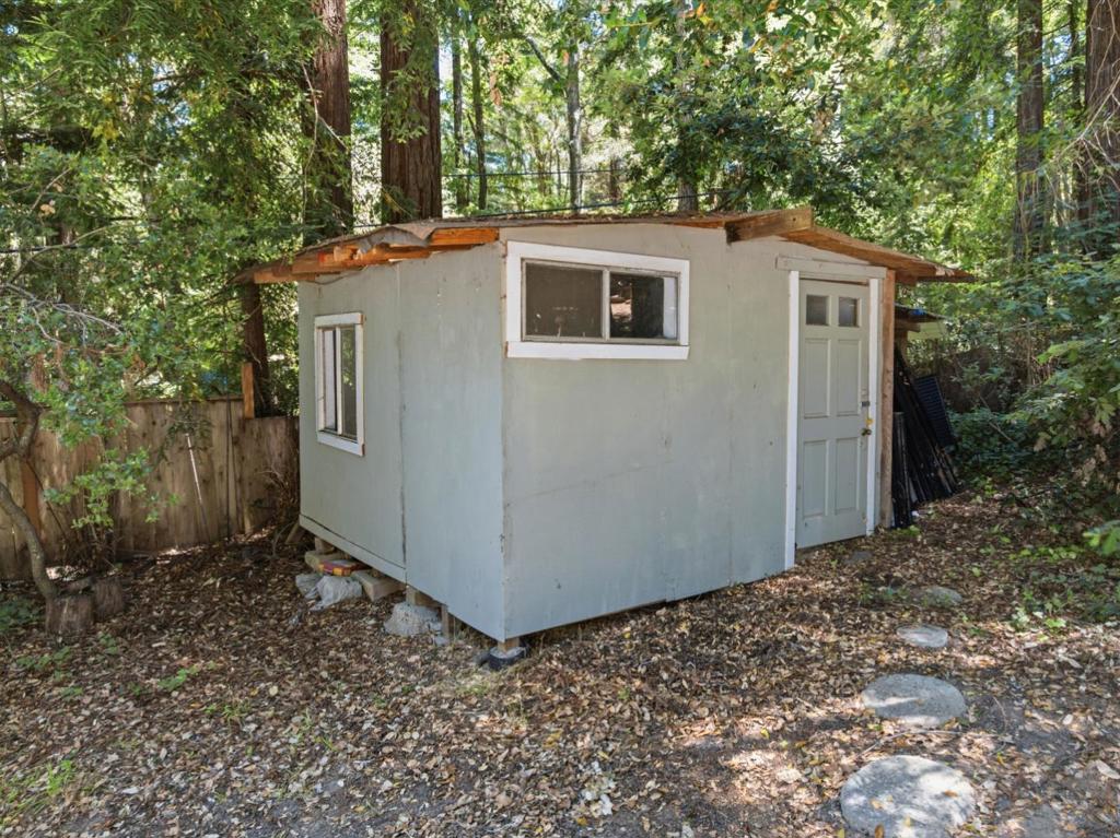 12489 Coleman Avenue Property Photo 47