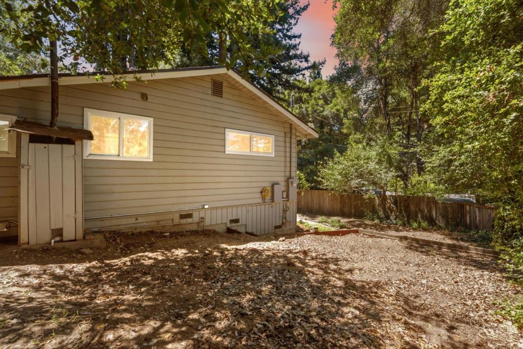 12489 Coleman Avenue Property Photo 65