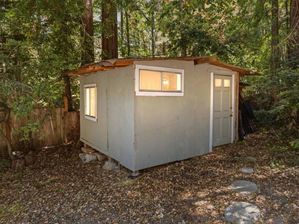 12489 Coleman Avenue Property Photo 72