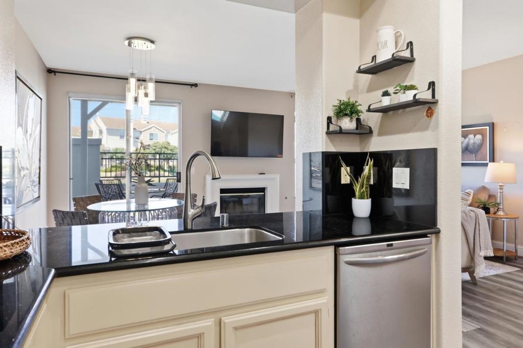 504 Shoal Circle Property Photo 15
