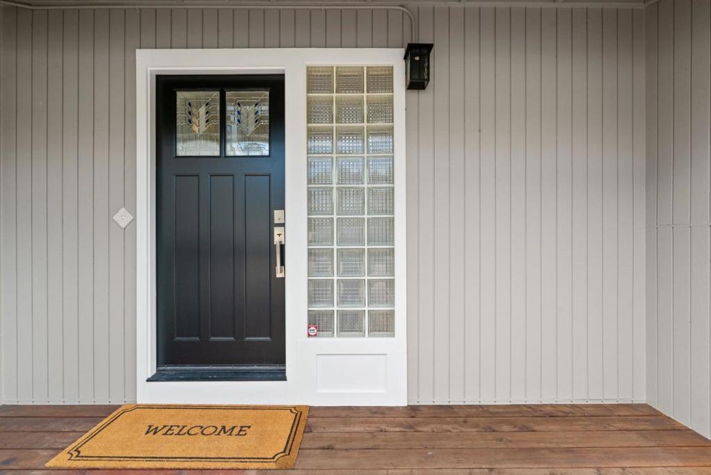 530 Clubhouse Drive Property Photo 12