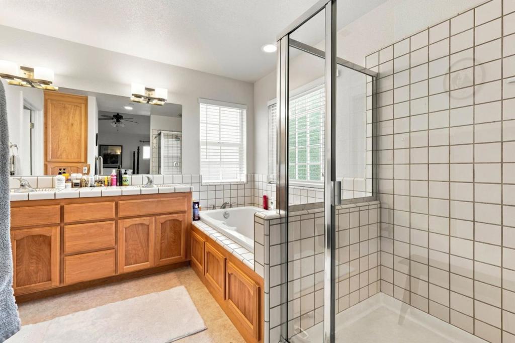 15 Windward Place Property Photo 21