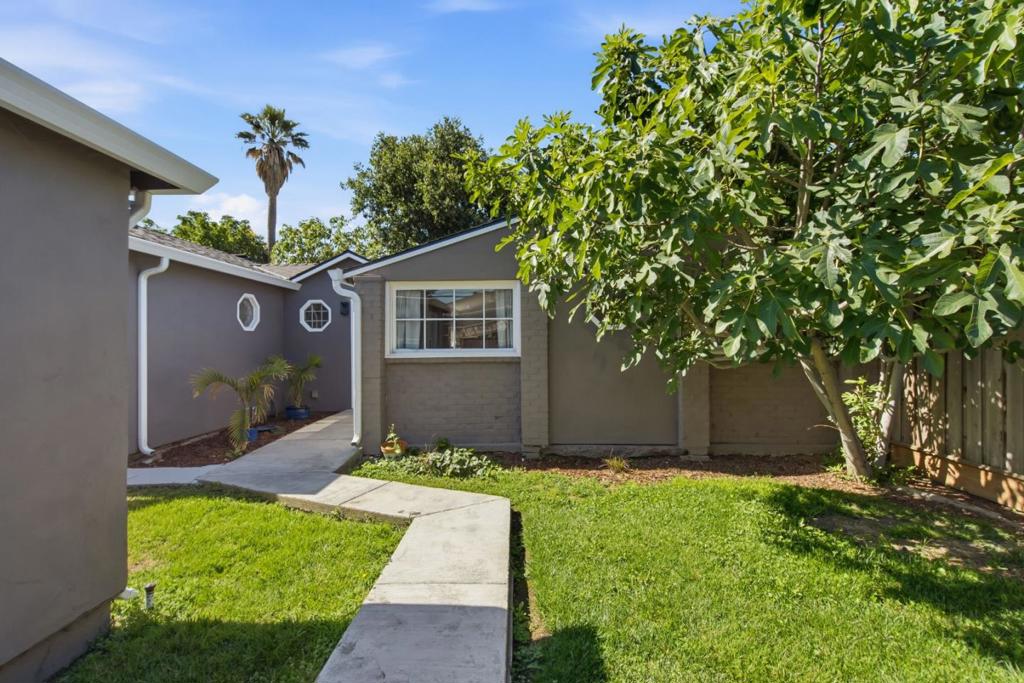 2268 Maywood Avenue Property Photo 31