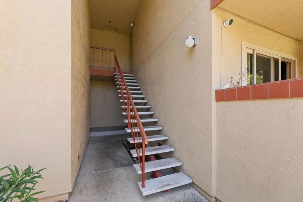 20714 Celeste Circle Property Photo 3