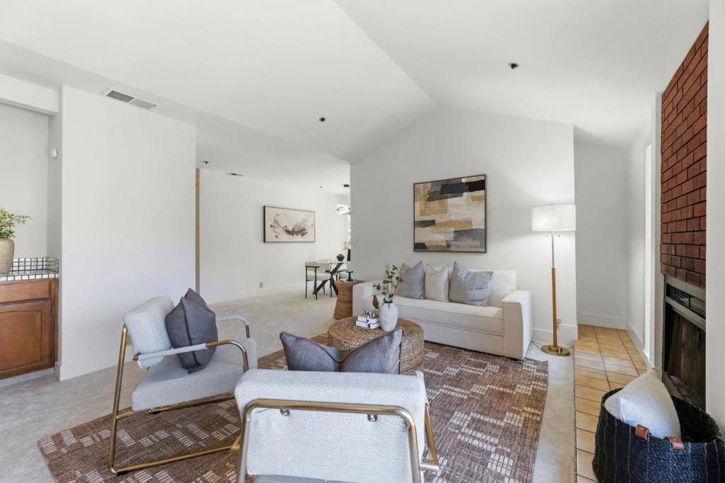 20714 Celeste Circle Property Photo 8