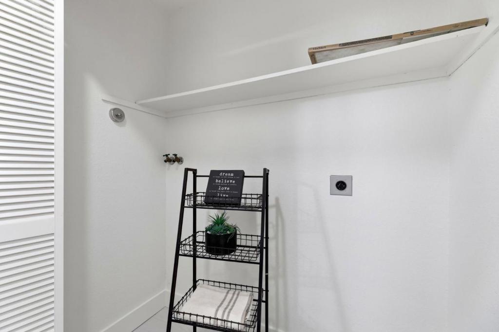 20714 Celeste Circle Property Photo 28