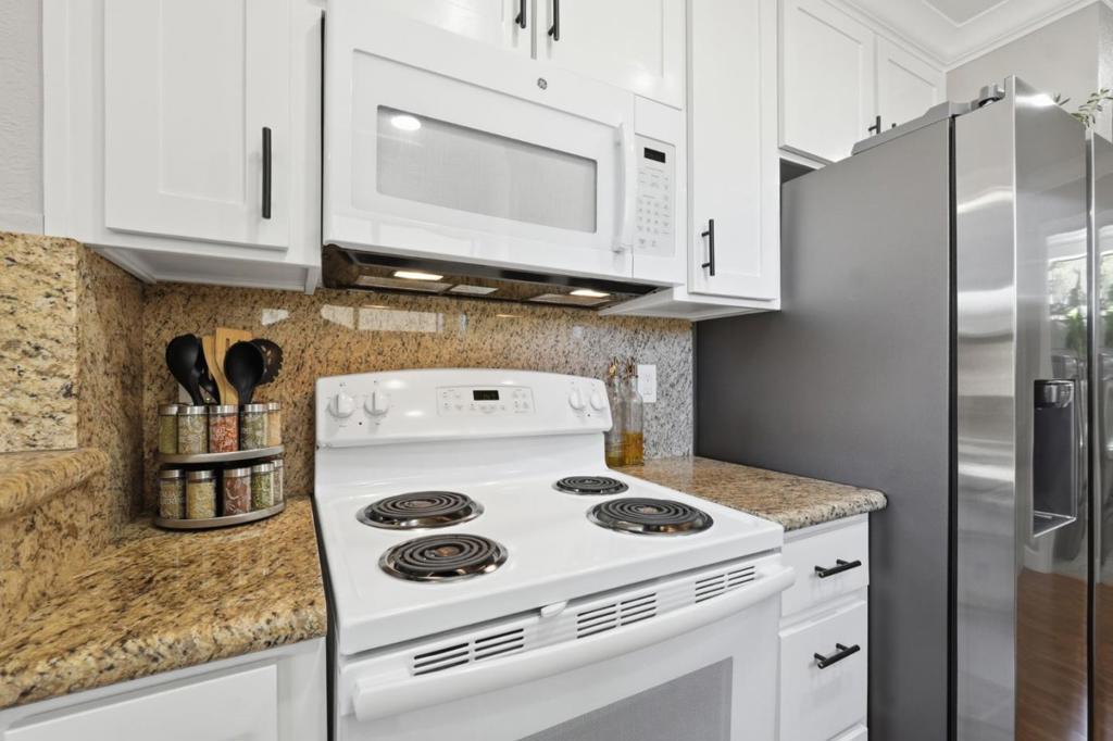 8105 Kern Avenue 28 Property Photo 11