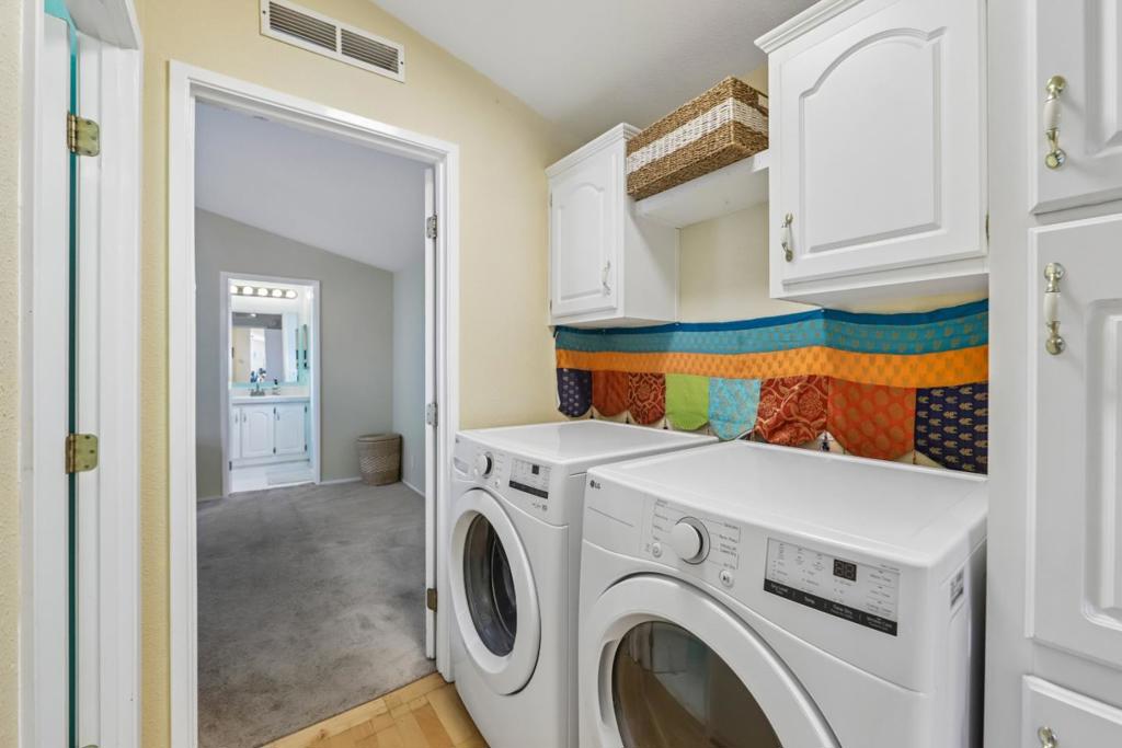 930 Rosedale Avenue 2 Property Photo 13