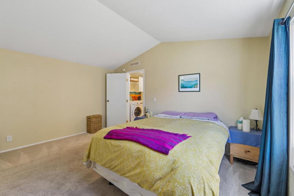 930 Rosedale Avenue 2 Property Photo 15