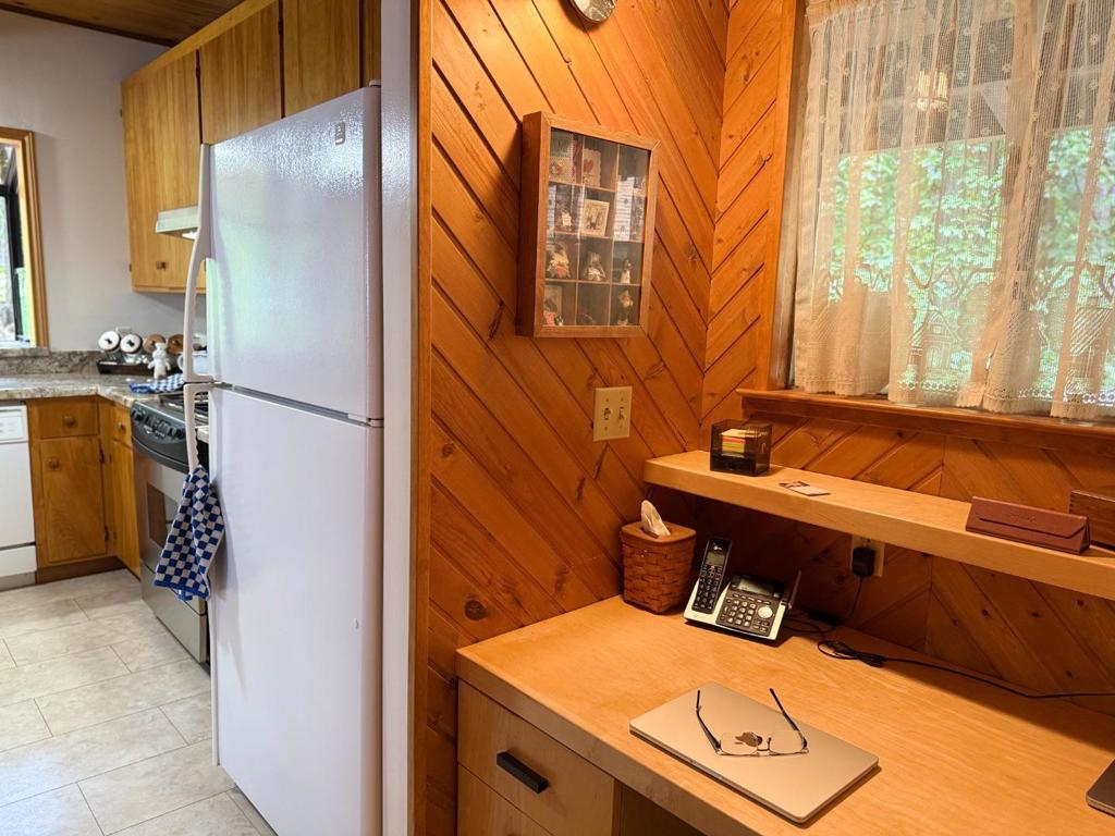 2624 Indian Rock Road Property Photo 24