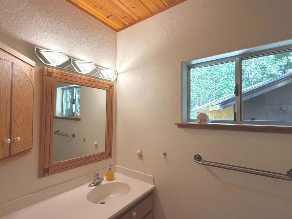 2624 Indian Rock Road Property Photo 25
