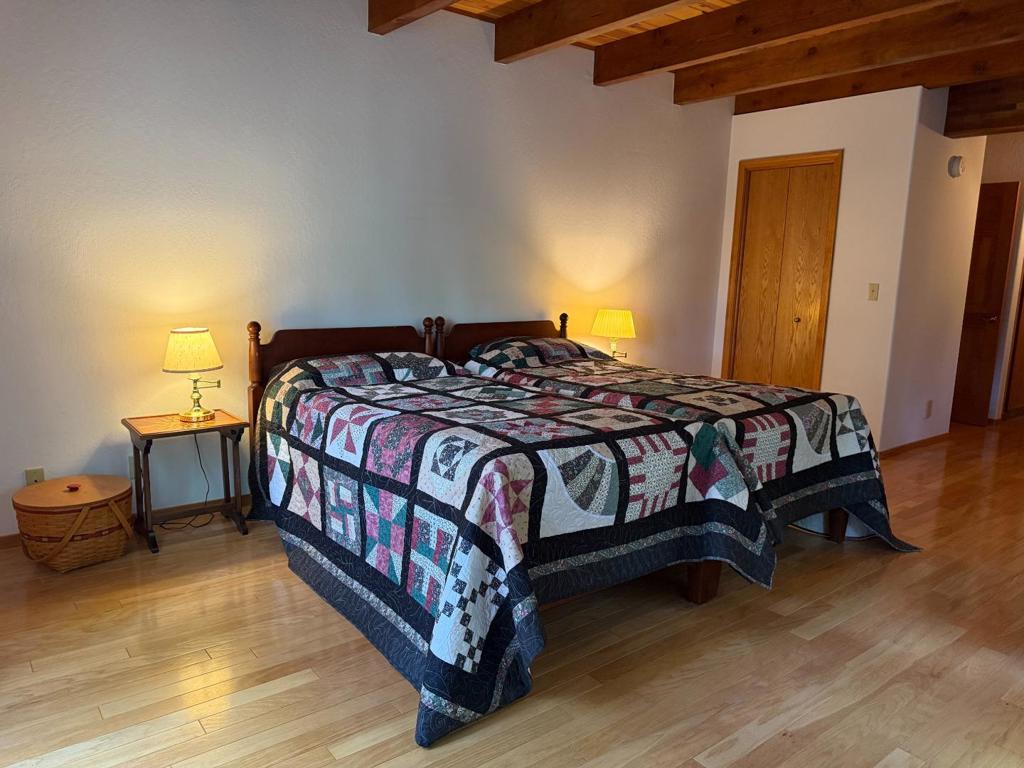2624 Indian Rock Road Property Photo 27