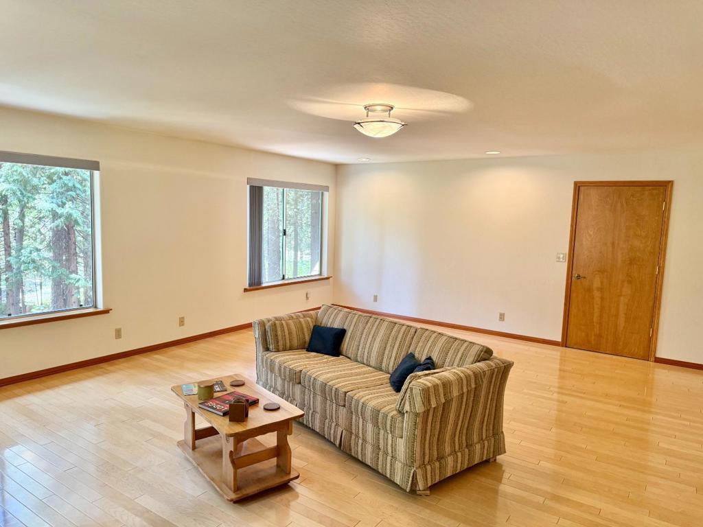 2624 Indian Rock Road Property Photo 39