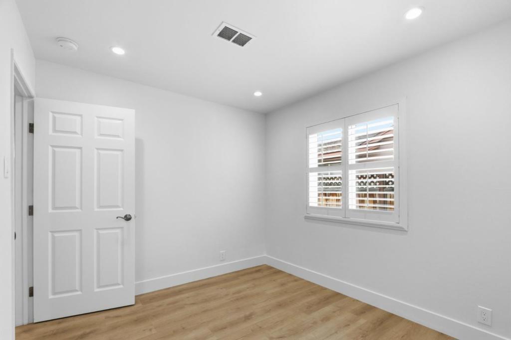 5064 Trenary Way Property Photo 22