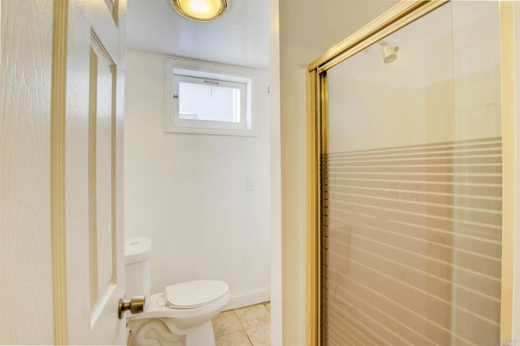 206 Crest Street Property Photo 19