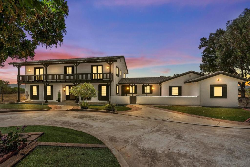 141 Arroyo Seco Drive Property Photo