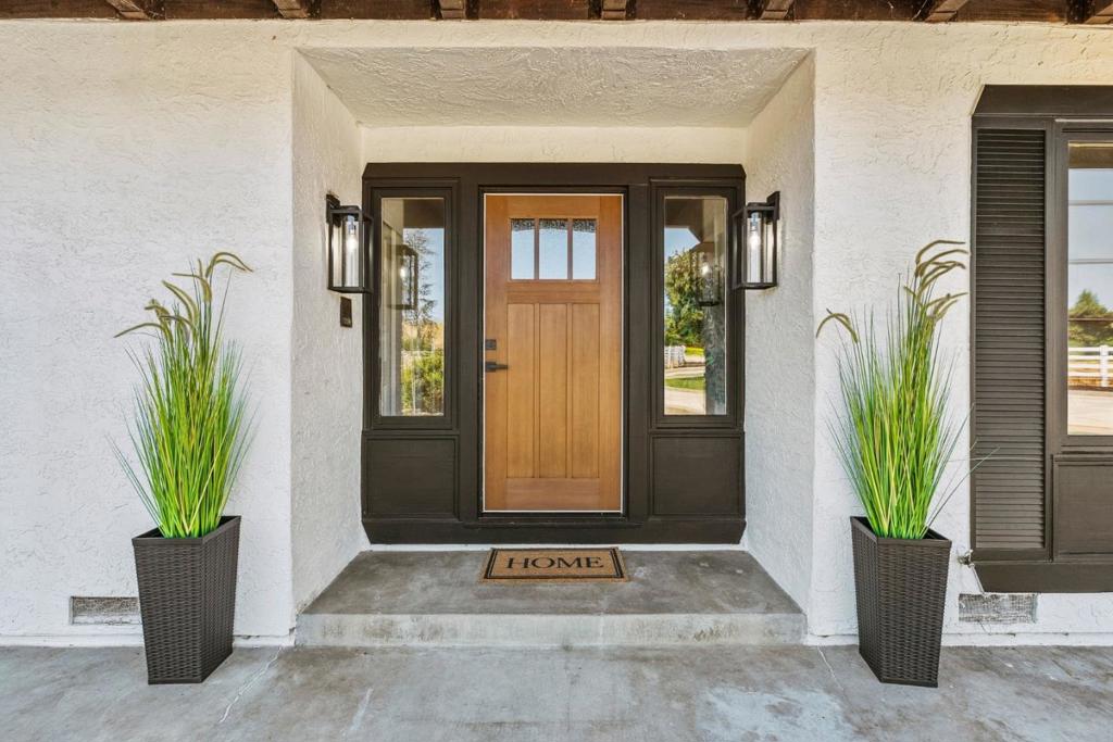 141 Arroyo Seco Drive Property Photo 3