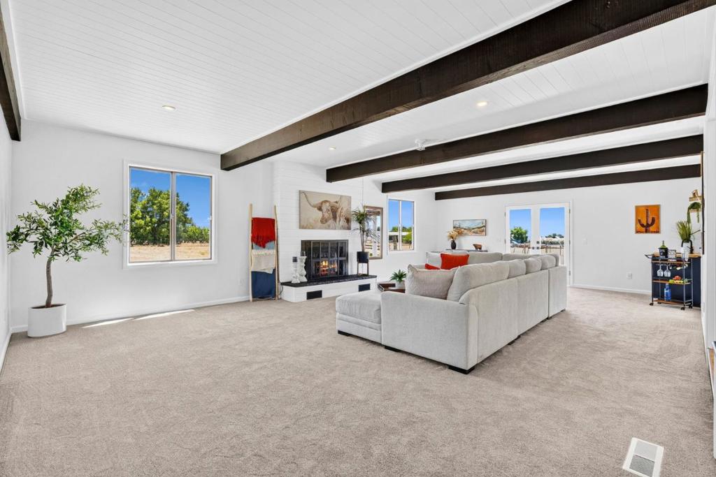 141 Arroyo Seco Drive Property Photo 24