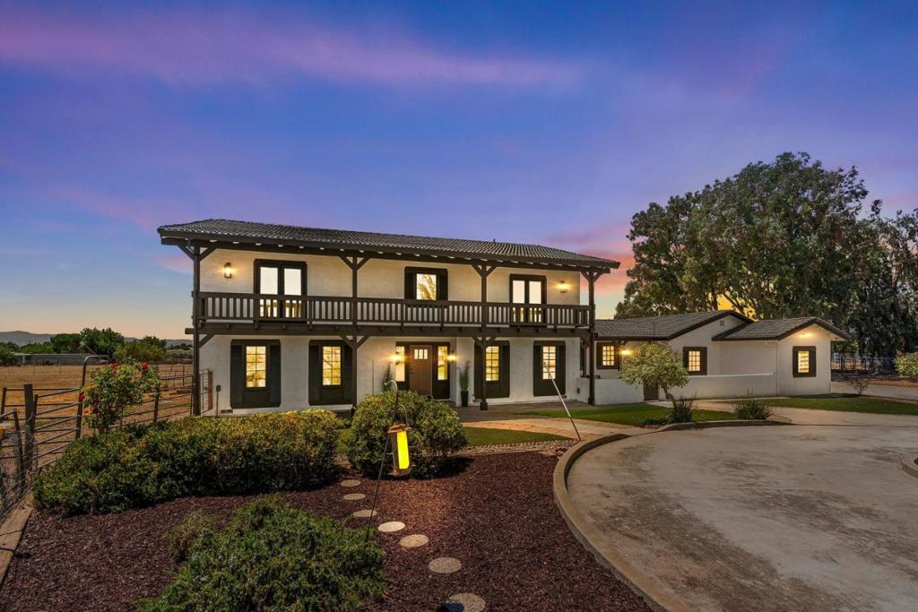 141 Arroyo Seco Drive Property Photo 46