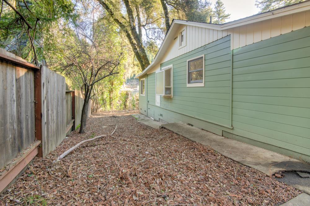 383 Riverview Drive Property Photo 14