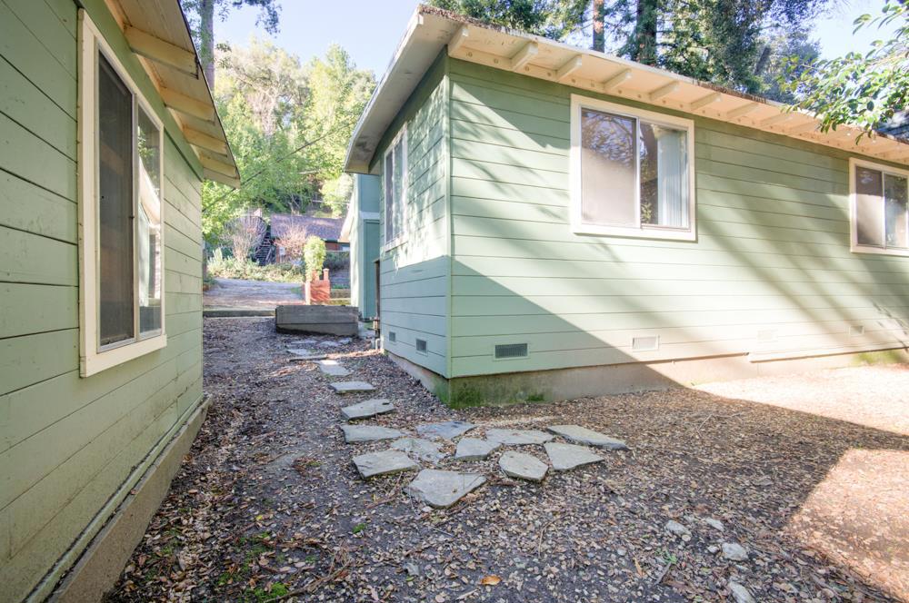 383 Riverview Drive Property Photo 18