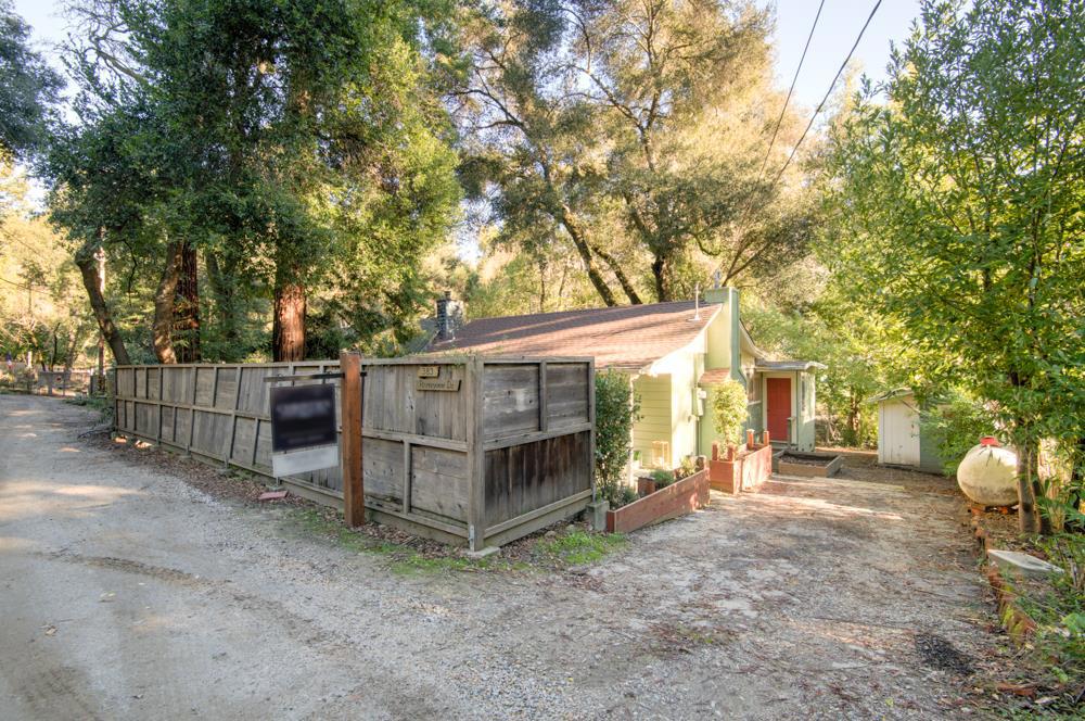 383 Riverview Drive Property Photo 21