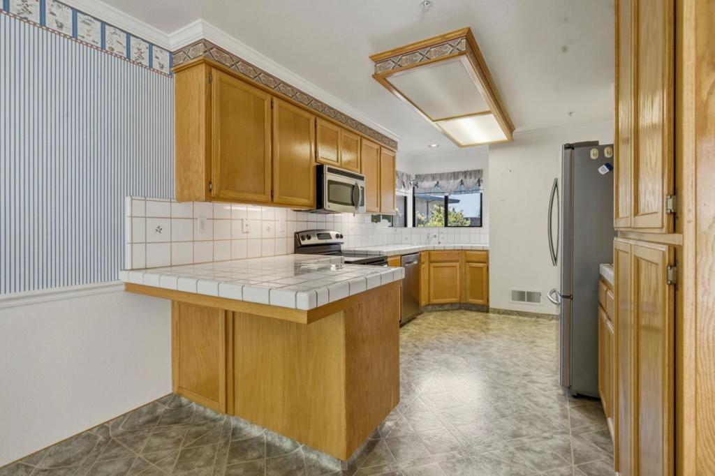 730 Nacional Court Property Photo 16