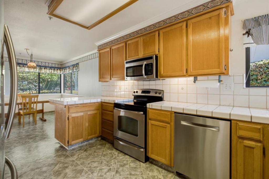 730 Nacional Court Property Photo 18