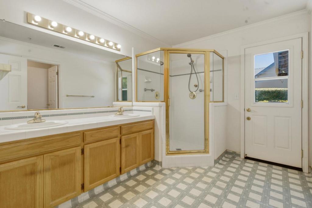 730 Nacional Court Property Photo 26