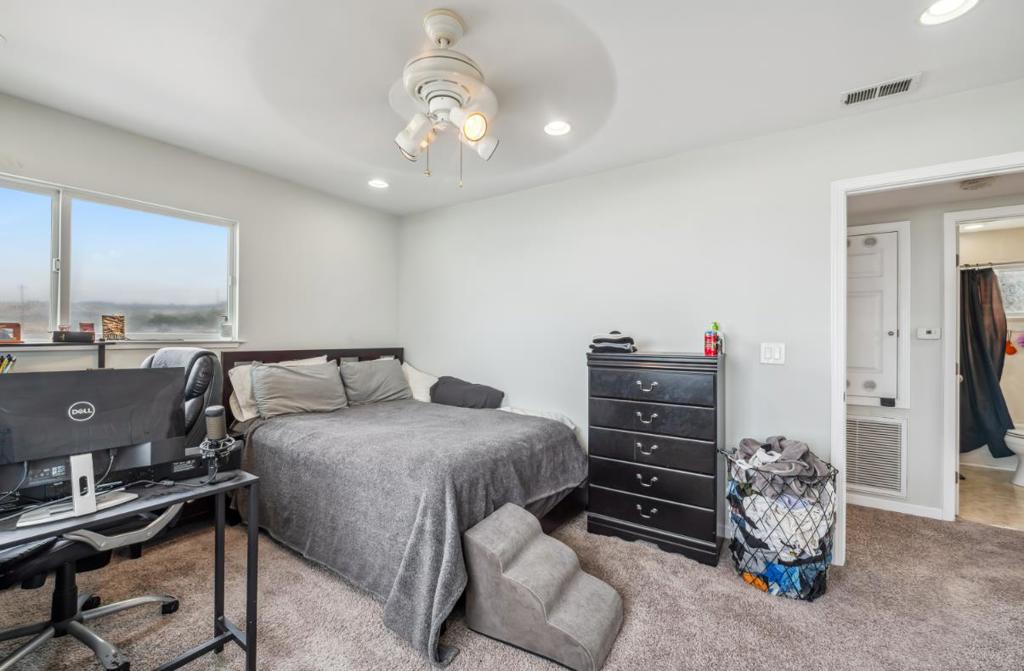 1 Paloma Avenue Property Photo 36