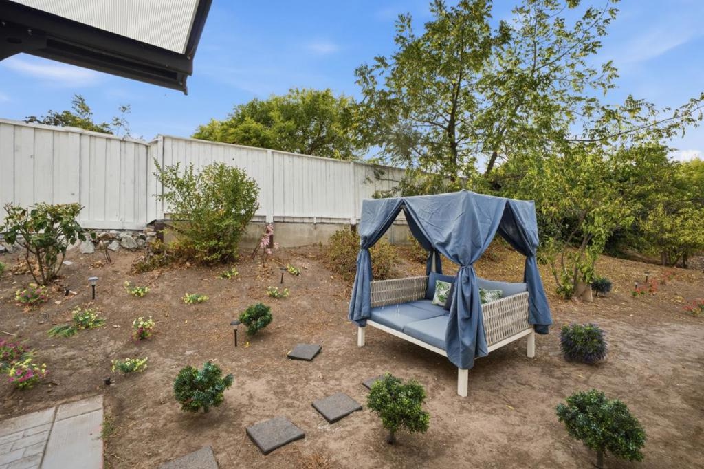 4334 Cowell Road Property Photo 29