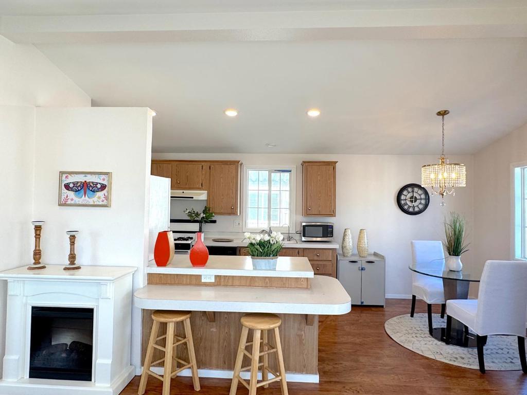 1240 Via Jose 96 Property Photo 9